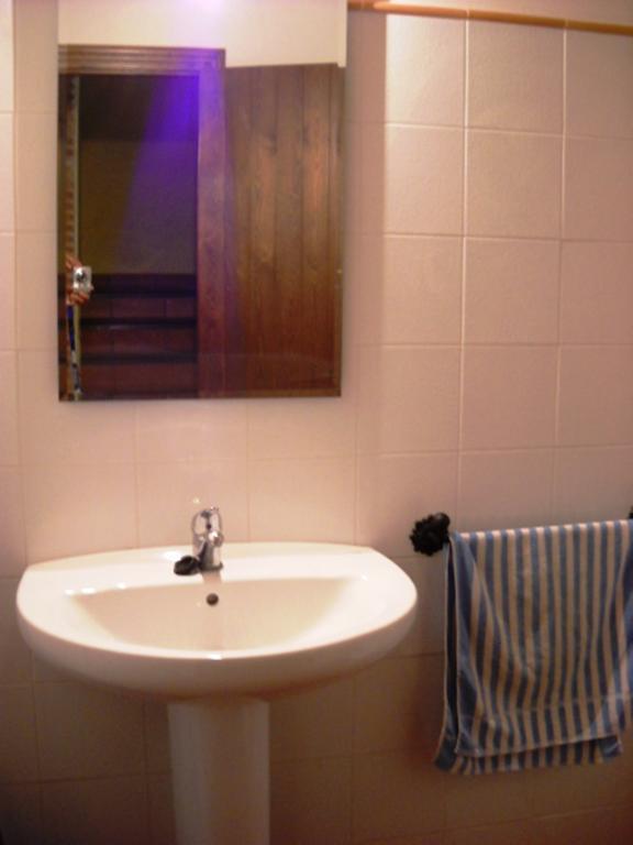 Casestonet Forcall Room photo